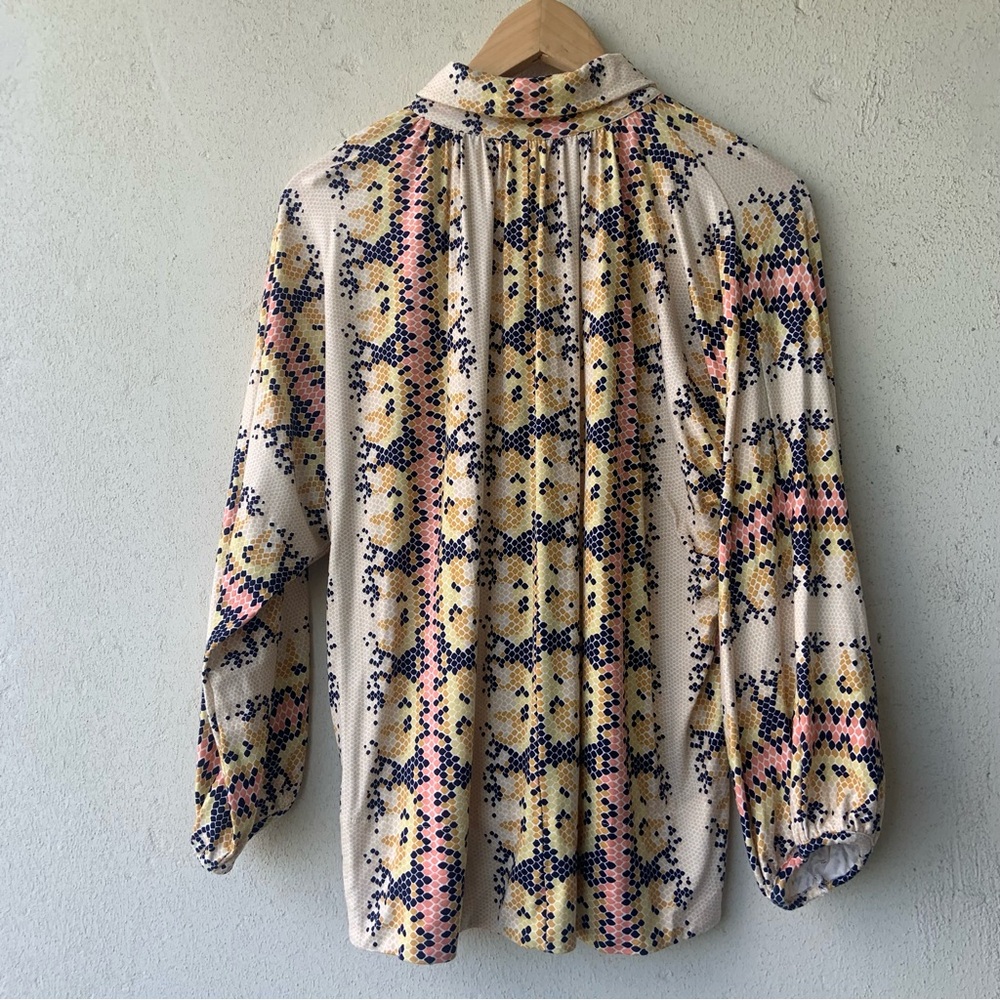 Anthropologie Patterned blouse - Picture 6 of 8